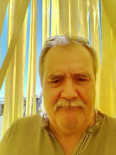  ,   Alexskars, 64 ,   ,   