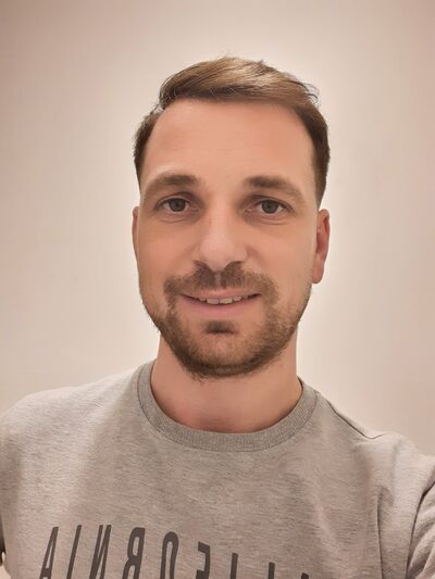  ,   Andrei, 33 ,   ,   