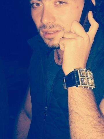  5674397  Aghas, 33 ,    