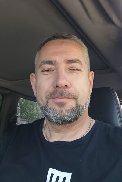  ,   Igor, 49 ,   ,   , c , 