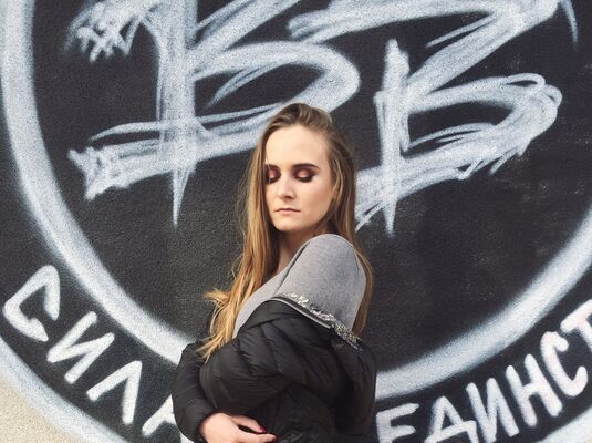  ,   Katherina, 30 ,  