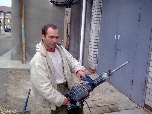  ,   Shon, 47 ,   , 