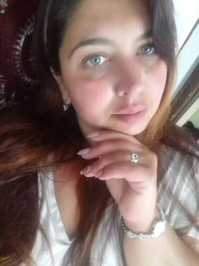  -,   Lyubasha, 40 ,   ,   , c , 