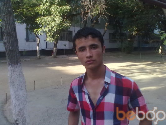  3418587  Komil, 32 ,    