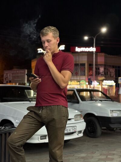  ,   Alexander, 26 ,   