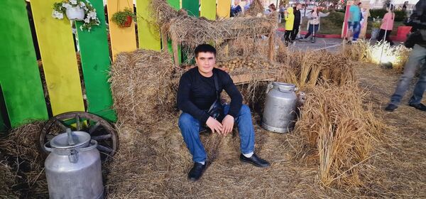  -,   Zafar, 30 ,   ,   , c 