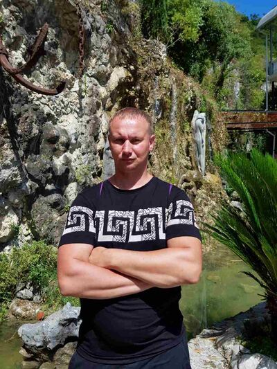  ,   Alexander, 42 ,   ,   , c , 
