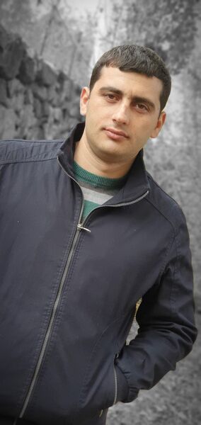  ,   Vahe, 31 ,   
