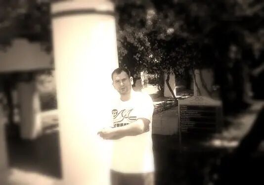  ,   Roman, 40 ,  