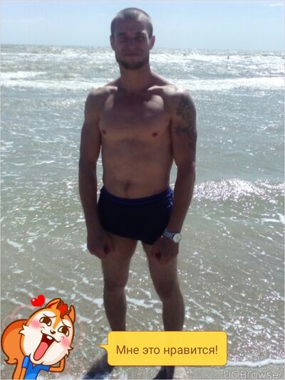  ,   Leon, 42 ,   ,   , c 