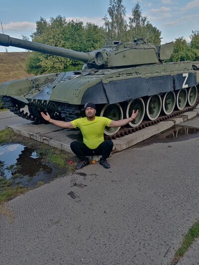  ,   Kolya, 38 ,   ,   