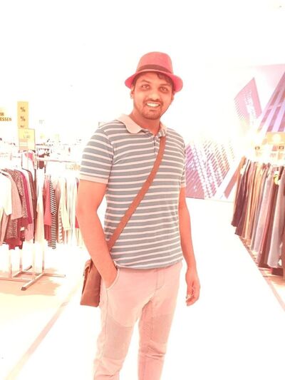  Frankfurt am Main,   Romeo, 30 ,   ,   , c , 
