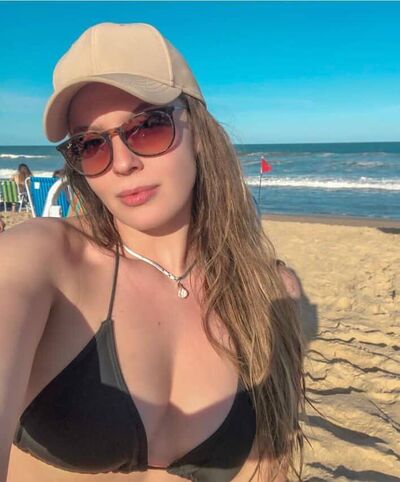  Abtenau,   Helen grace, 34 ,   ,   
