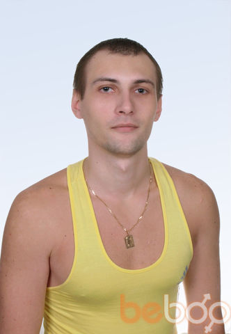  ,   Alex, 40 ,   