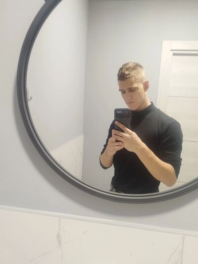  ,   Egor, 19 ,   ,   
