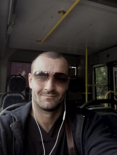  -,   Artem, 42 ,   ,   , c 