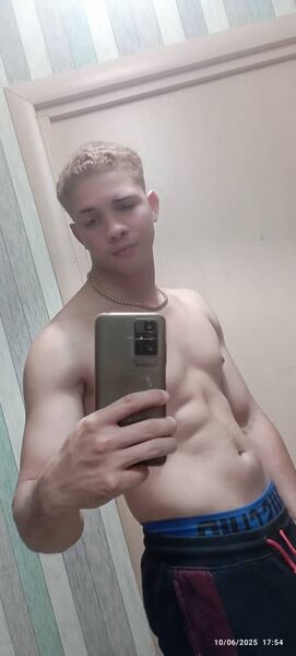  ,   Dargel, 28 ,   ,   