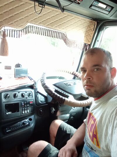  ,   AleKsAnDr M, 33 ,   ,   , c , 