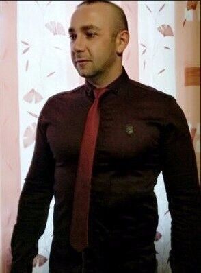  ,   SoNiK, 39 ,   ,   , c , 