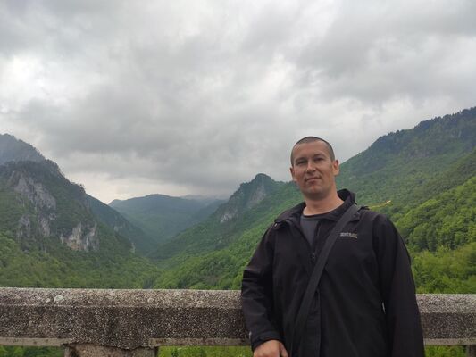  ,   Aleks, 33 ,   ,   