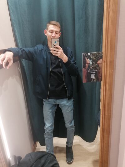 -,   Valerka, 25 ,   ,   