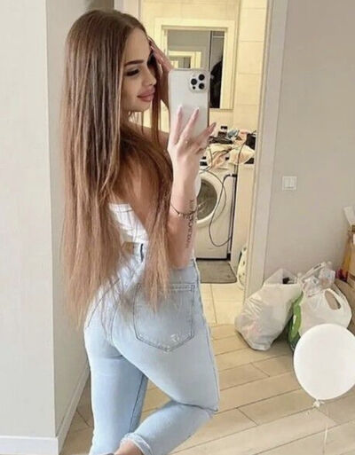  ,   Karine, 26 ,   ,   