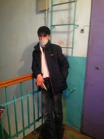  ,   Valentin, 29 ,   
