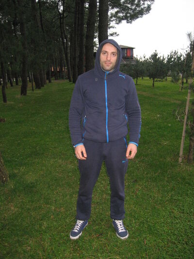 ,   Bucha, 42 ,   ,   , c 