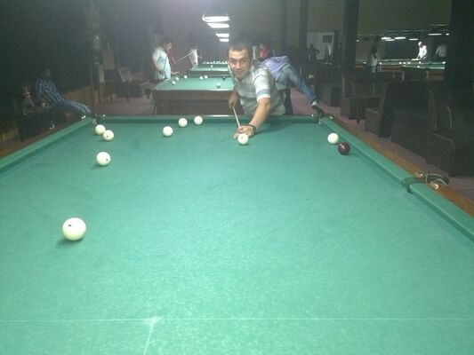  ,   Bek, 39 ,   