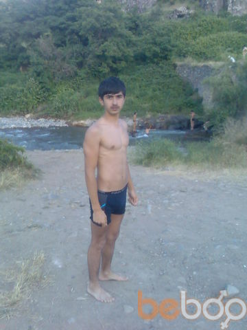  1039477  Orxan, 32 ,    