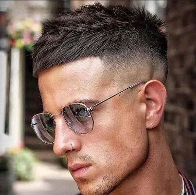  ,   Lion, 29 ,   ,   