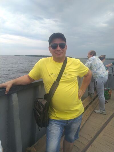  -,   Alex, 35 ,   ,   