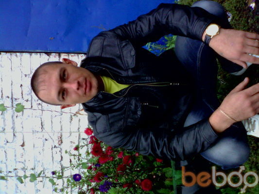  3454547  Vasili, 37 ,    