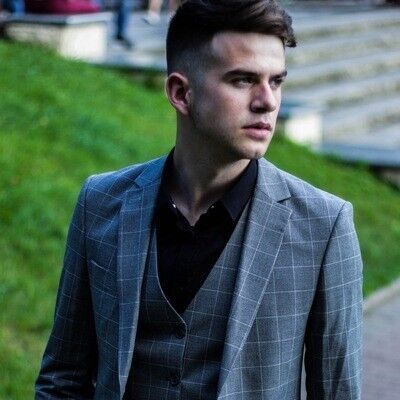  -,   Artem, 32 ,   ,   , c 