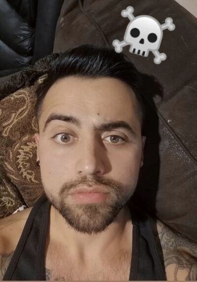  ,   Camilo, 33 ,   ,   , c 