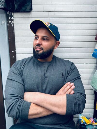  ,   Arash, 37 ,   ,   