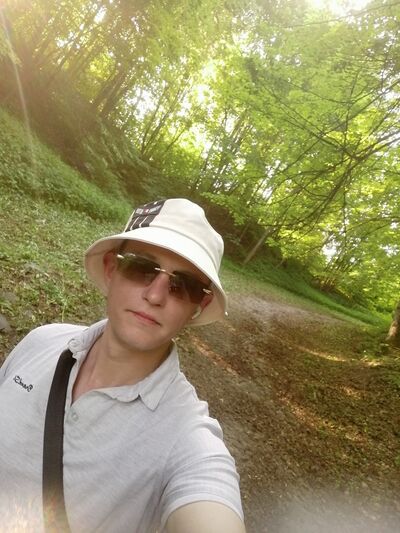  ,   Vadim, 33 ,   ,   