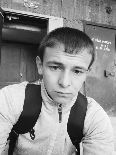  ,   Artem, 28 ,   ,   