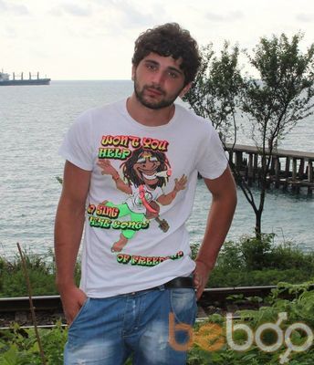  ,   Fredy, 33 ,   
