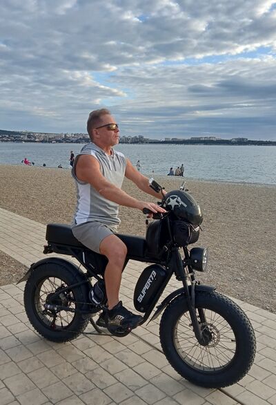  ,   Ivanfun, 56 ,   ,   , c 