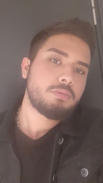  Charenton-le-Pont,   Yigit efe, 24 ,   ,   