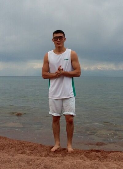  ,   Timur, 32 ,   