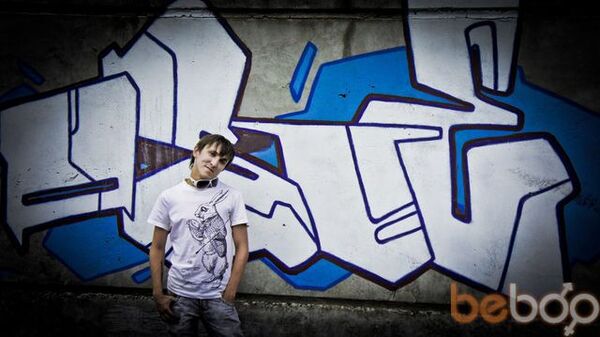  -,   Pavel, 35 ,   