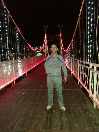  ,   Anton, 39 ,   