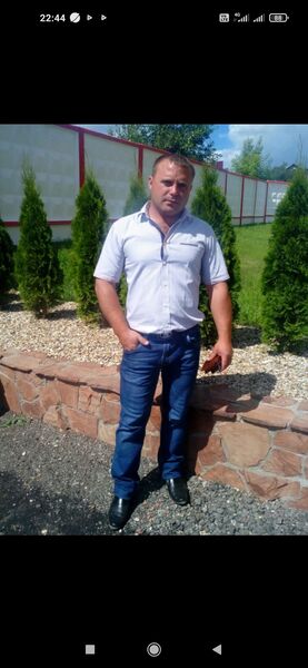  ,   Andrey, 40 ,   ,   