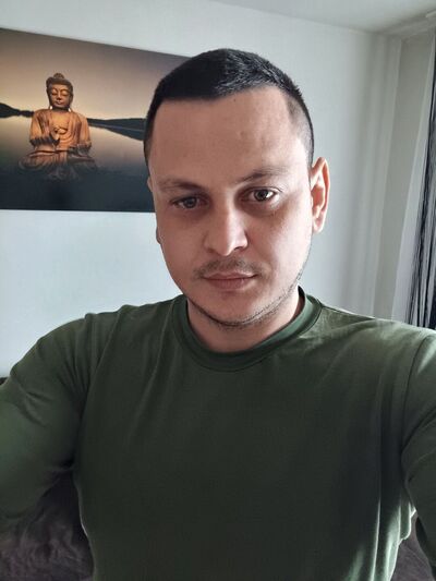  Dinkelsbuhl,   , 32 ,  