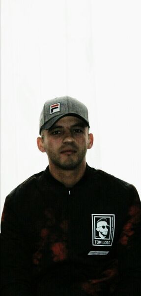  ,   Ali, 30 ,   ,   , c 