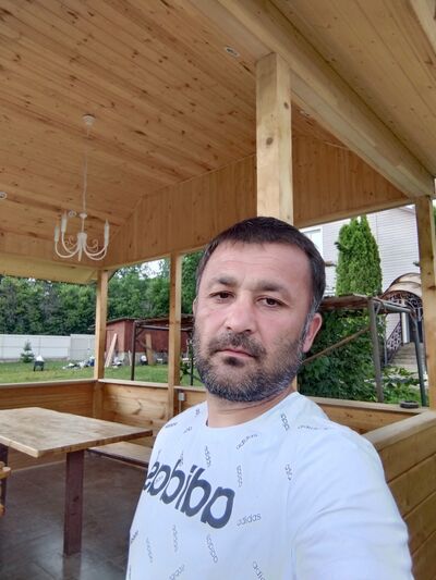  ,   Umar, 43 ,   ,   