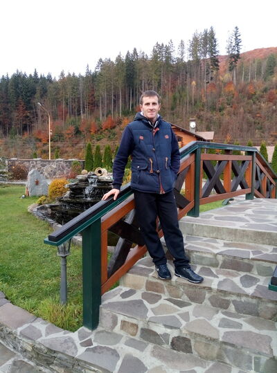  ,   AleX, 37 ,   ,   , c 