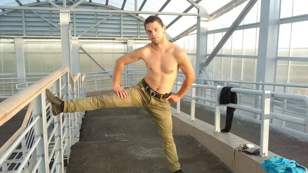   ,   Vladimir, 33 ,   ,   